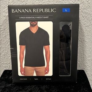 Banana Republic 3 pak Essential Black V-Neck T-Shirt L